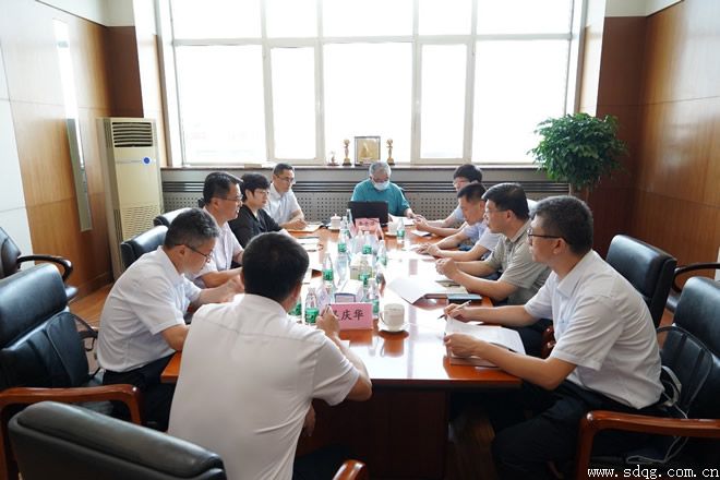 山東國投公司第二督導(dǎo)組到輕工供銷公司進行保增長促發(fā)展、安全生產(chǎn)督導(dǎo)調(diào)研