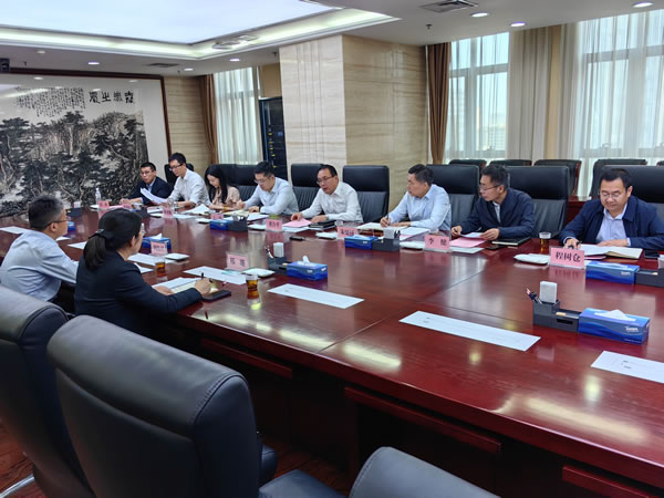 山東國投公司黨委副書記、董事、總經(jīng)理董合平督導(dǎo)輕工供銷公司治理體系建設(shè)情況