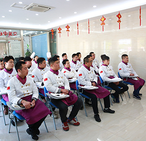 上海精悅?cè)夭惋嬈髽I(yè)求賢若渴 來(lái)我校招聘宣講