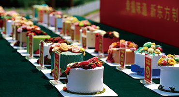 邀你欣賞這場豆沙裱花秀 讓人忍不住舔屏的蛋糕誘惑