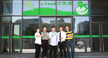 蜀王集團就業(yè)學子回訪 完善就業(yè)保障是我們義不容辭的責任