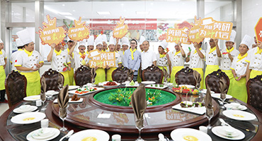 冰箱家族挑戰(zhàn)新東方烹飪 你猜誰能更勝一籌？