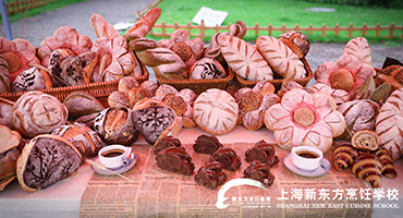 簡直要眼花繚亂了 我好像走進(jìn)了童話世界里的烘焙展