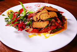 切辣椒如何緩解辣手？