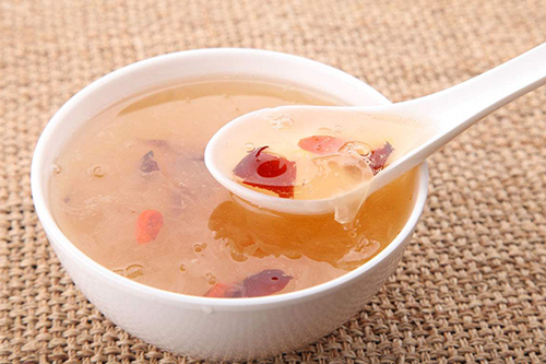 長(zhǎng)期喝銀耳湯有哪些好處