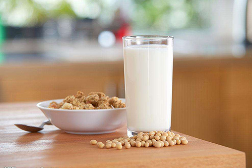 空腹喝豆?jié){有哪些危害