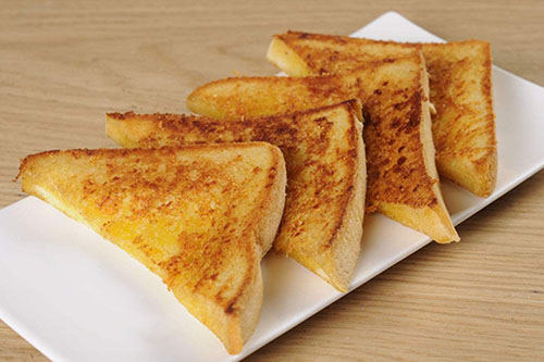 如何正確吃面包