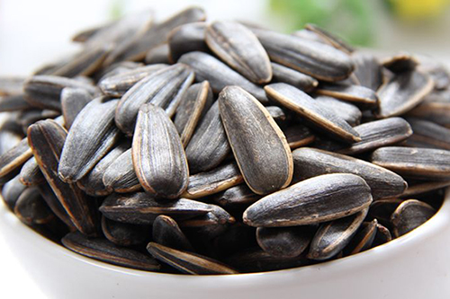 不同的堅(jiān)果有哪些營(yíng)養(yǎng)價(jià)值