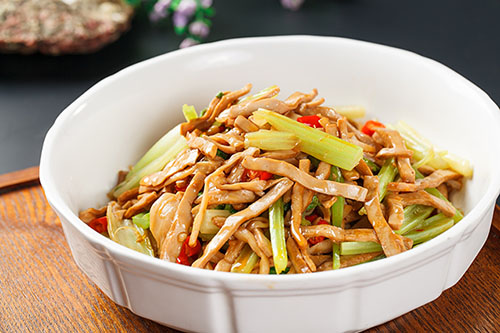 常吃芹菜有哪些益處