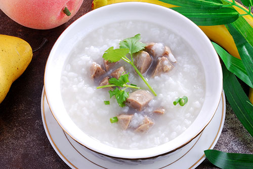 夏天容易心情煩躁？ 不妨多吃這三類(lèi)食物