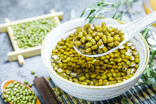 夏季吃什么才能清熱排毒？ 這些食物不能少