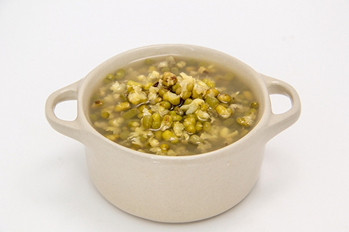 煮綠豆湯必須知道的三個(gè)小技巧