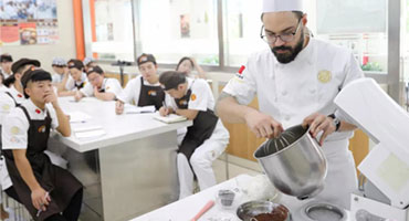 感受西點(diǎn)魅力 品嘗舌尖甜蜜 這場(chǎng)外教公開課很有fun！