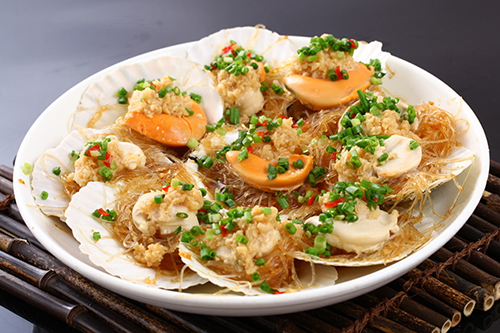 在家做蒜蓉粉絲蒸扇貝的小竅門(mén)