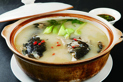 魚(yú)湯去腥別只用生姜！試試這6個(gè)去腥小竅門(mén)