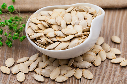 南瓜子有四大功效應(yīng)該常吃