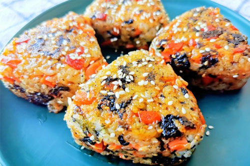 蜜汁飯團的做法——新東方烹飪學校