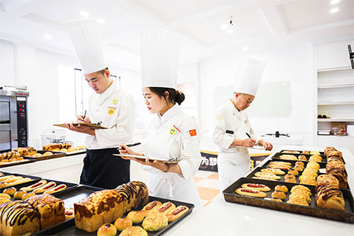 上海好的西點(diǎn)培訓(xùn)班在哪兒