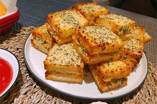 蒜香面包蝦的做法——新東方烹飪教育