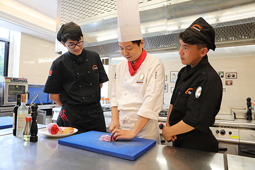 西餐培訓(xùn)學(xué)多久可以出師？