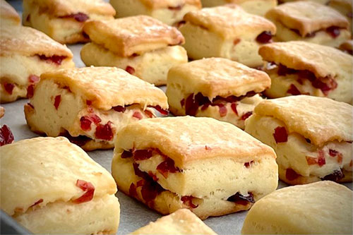 蔓越莓司康的做法——新東方烹飪教育