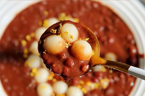 紅豆沙糯米丸子湯的做法——新東方烹飪教育
