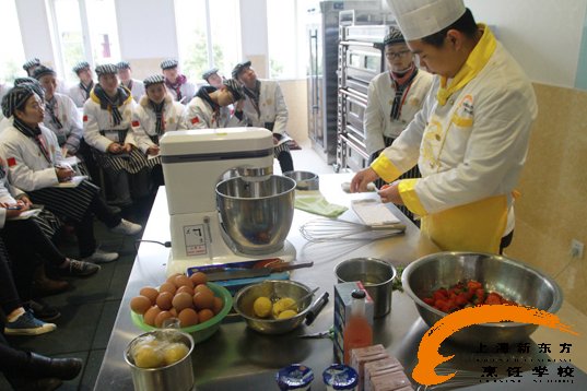 如何做慕斯蛋糕