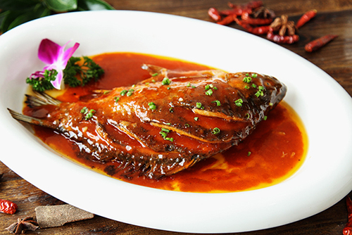 紅燒鯽魚500.jpg